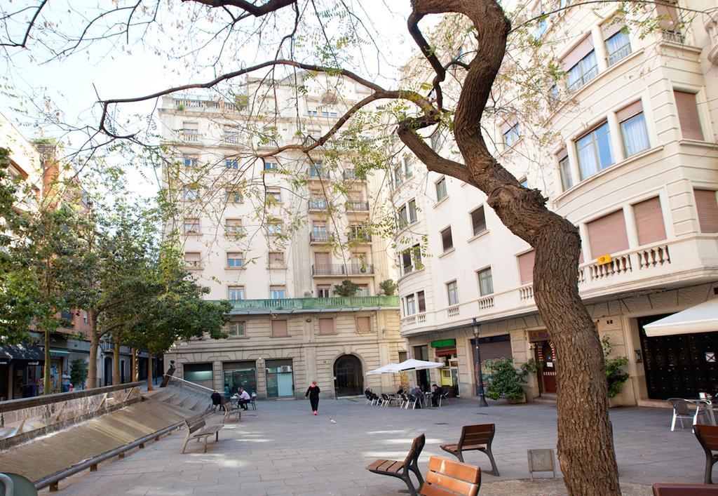 Alcam Rizal Apartment Барселона Екстериор снимка